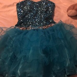 Medium cocktail dress